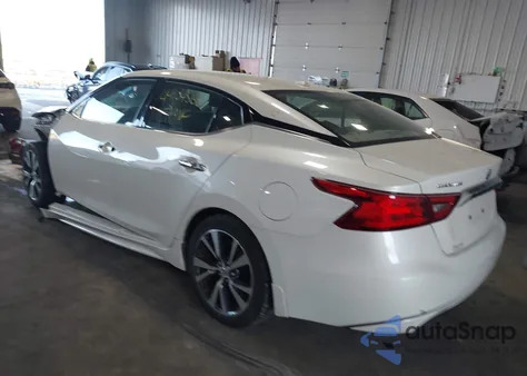 2017 Nissan Maxima 3.5 S z USA, uszkodzony, nr VIN 1N4AA6AP2HC434713